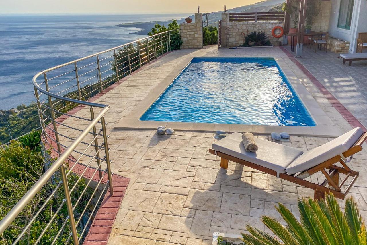 Maistros Villa Rodhákinon Buitenkant foto
