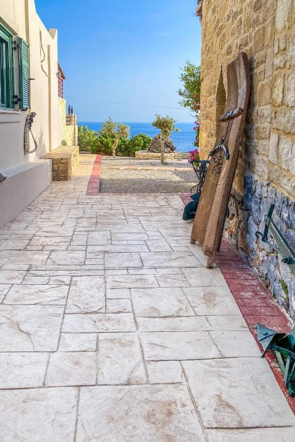 Maistros Villa Rodhákinon Buitenkant foto